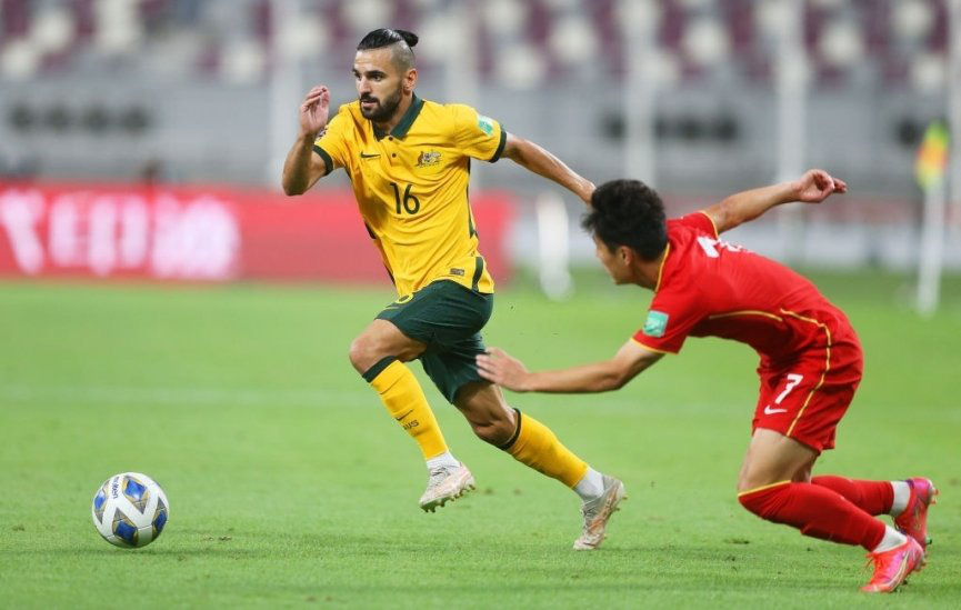 Australia thắng áp đảo 3-0 trước Trung Quốc 