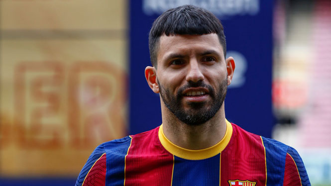 Sergio Aguero gia nhập Barca mùa hè này
