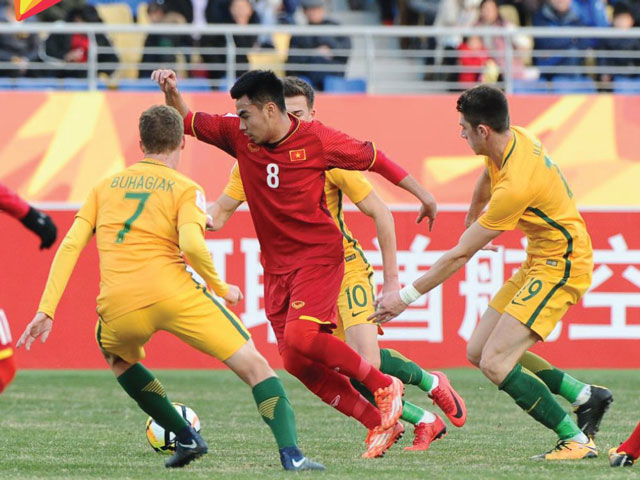 Việt Nam trong trận đấu với Australia