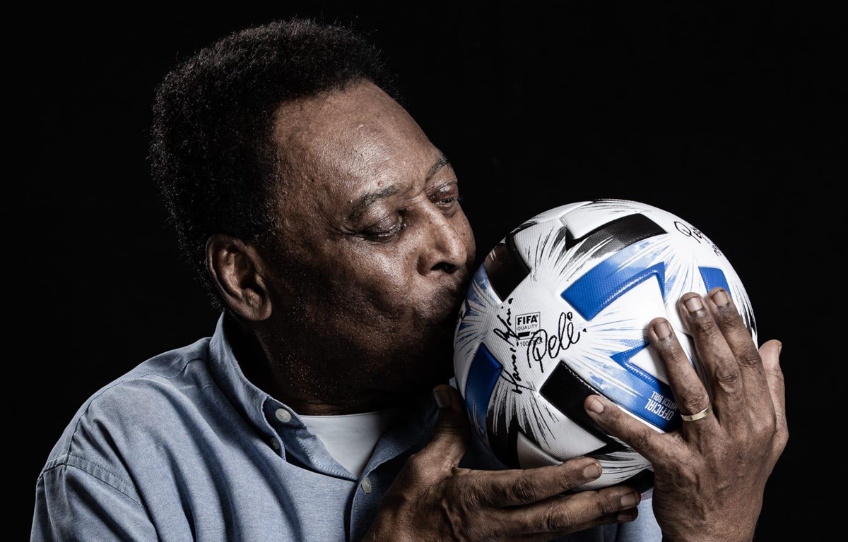 Pele vẫn là một huyền thoại tuyệt vời của bóng đá Brazil